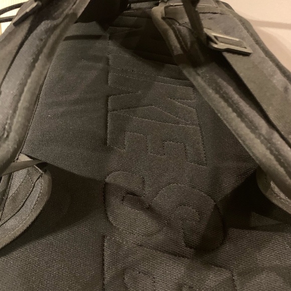 Nike SB RPM Skateboarding Backpack - Picture 11 of 11